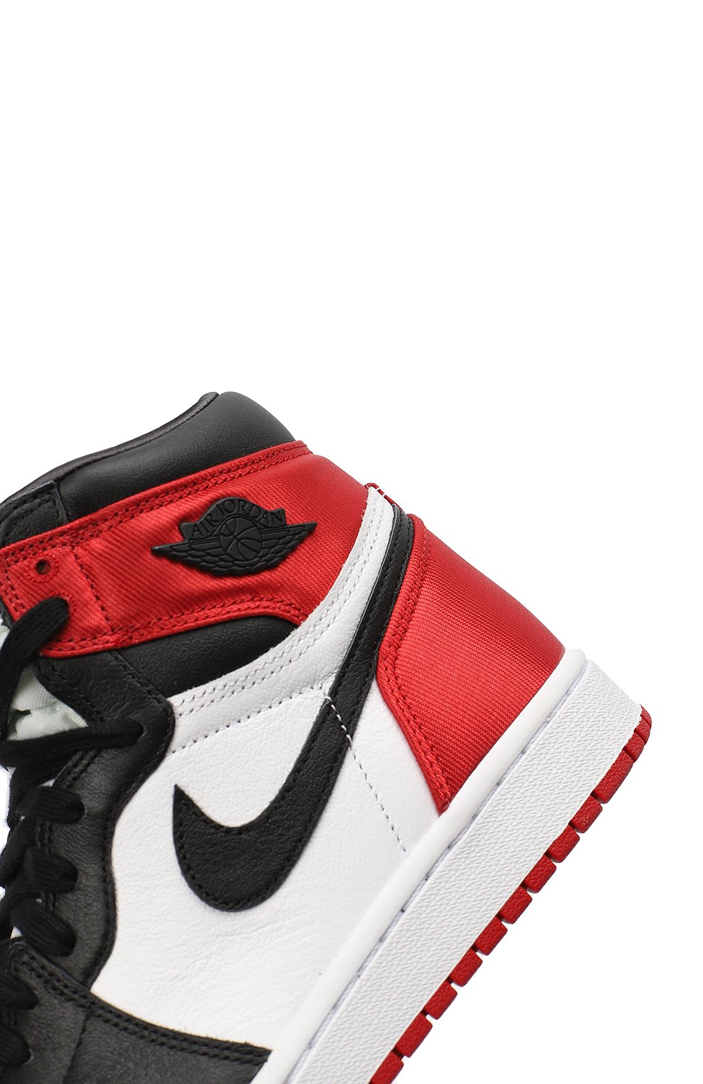 Nike air jordan 1 retro cheap high og satin black toe