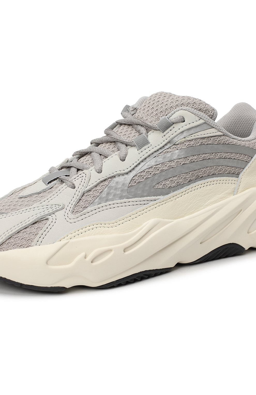 Yeezy 700 hot sale static sf